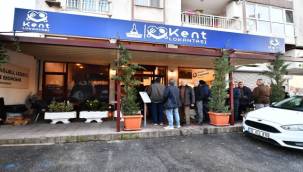 İzmir'de Ramazan Dayanışması Büyüyor 