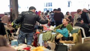 İkinci El Pazarı 5 ilçede dayanışmayı büyütüyor