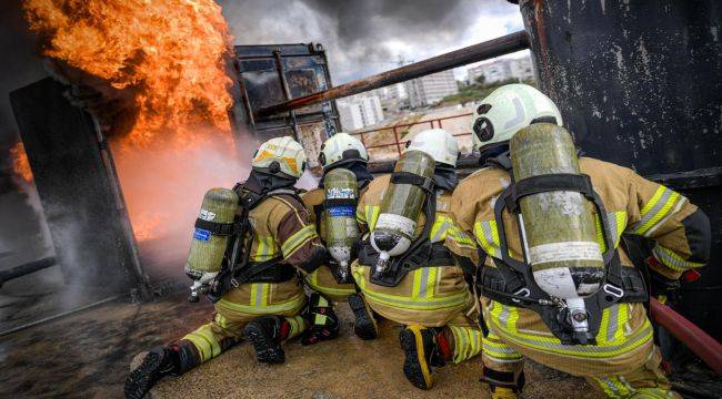 İzmir'in yeni kahramanları göreve hazırlanıyor