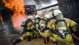 İzmir'in yeni kahramanları göreve hazırlanıyor