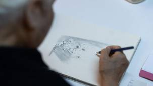 Yaş Almak, İzmir'de Güzel