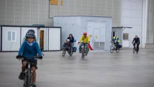 Başkan Tugay, Fransız gezgin aileyi ağırladı