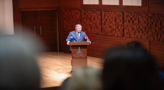 Tugay: Eşitliği bir hedef değil, bir yönetim biçimi olarak görüyoruz