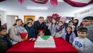 Basmane'de yeni yıl, birlik ve dayanışma ruhuyla karşılandı