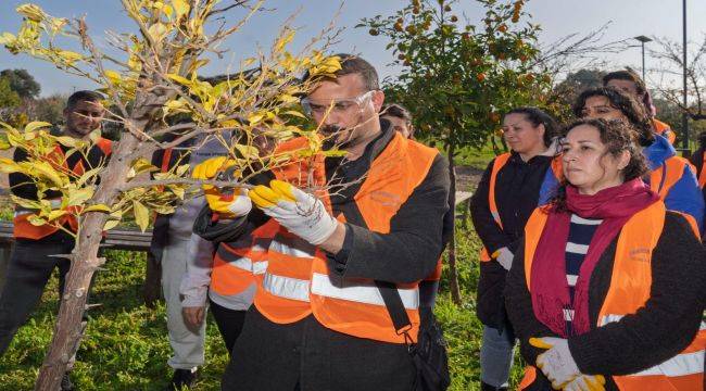 Büyükşehir'den Türkiye'ye örnek istihdam modeli 