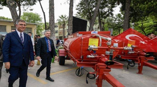 Büyükşehir'in köylere dağıttığı tankerler ormanları kurtarıyor