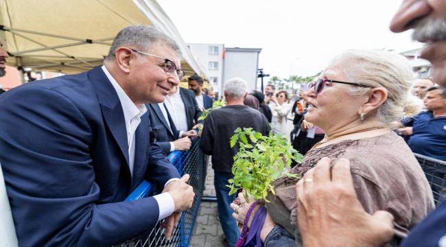İzmir Büyükşehir Belediyesi üreticiye desteğini sürdürdü