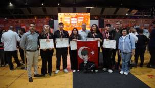 Uluslararası Gastronomi Buluşmasında İzmir'in Meslekî Eğitim Zaferi