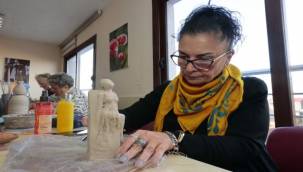 Başkan Mutlu'dan Konak'ın fark yaratan merkezine ziyaret