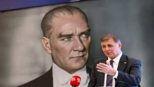 Başkan Tugay afetlere dirençli kentler için Ankara'ya gidecek