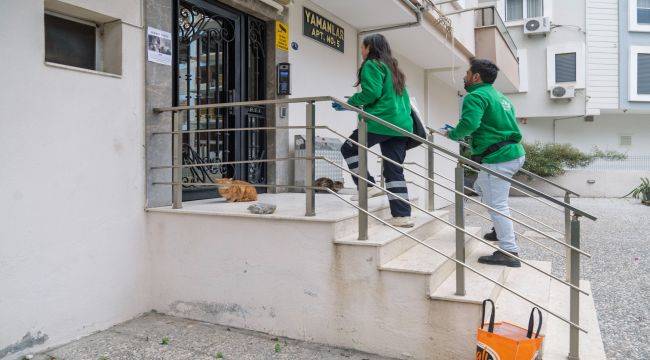 İzmir'de dönüşüm evden başladı