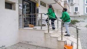 İzmir'de dönüşüm evden başladı