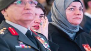 İzmir'in şehitleri Fethi Sekin ve Musa Can unutulmadı