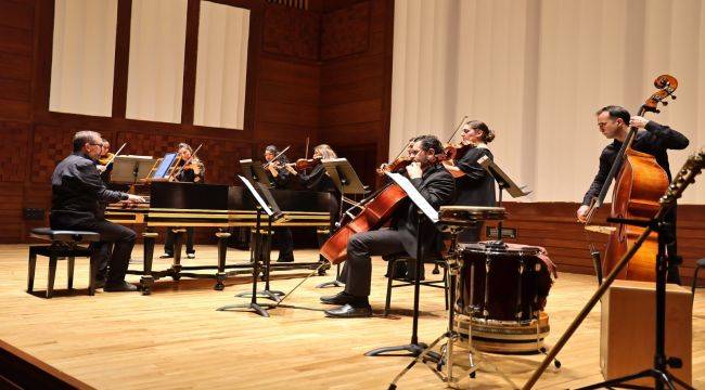 İzmir Oda Orkestrası'ndan Barok müziği ziyafeti