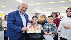 Menemen'de özel çocukların karne sevinci yürekleri ısıttı