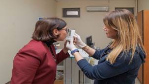 Sigarayı bırakmak isteyenlere Eşrefpaşa'dan sağlık desteği