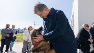 Başkan Tugay'dan İzmirlilere çağrı: Yarım saatinizi ayırın, bir cana umut olun
