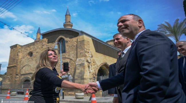 "Bu güzel adada ve bu güzel şehirde bulunmak bizler için büyük bir mutluluk"