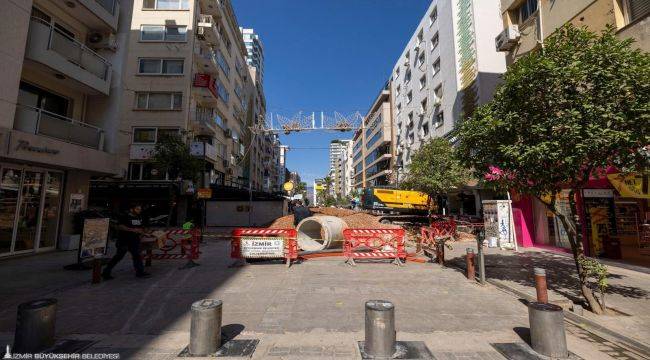 İZSU'nun 250 milyon liralık altyapı yatırımı hız kesmeden devam ediyor