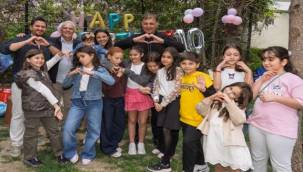 Başkan Tugay'dan Hasanağa Bahçesi'nde sıcak hafta sonu buluşması