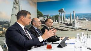 İzmir'in 8 Bin 500 yıllık hazinesi masaya yatırıldı