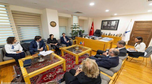 İzmir'in Fransa şehirleriyle bağı güçleniyor