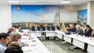 İzmir ortak aklı harekete geçiren konsey ve kurullarıyla kalkınacak