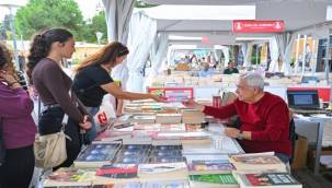 Kültürpark'ta büyük buluşma: İZKİTAP başlıyor