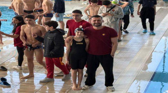 Kuşadası'nın Gururu: Ceren Yaşar'dan Tarihi Başarı