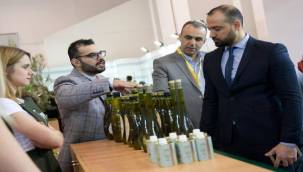 Zeytinin zirvesi İzmir'de kuruluyor