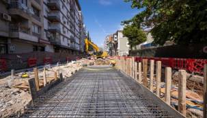 İzmir'de 3 milyar liralık alt yapı dönüşümü sürüyor