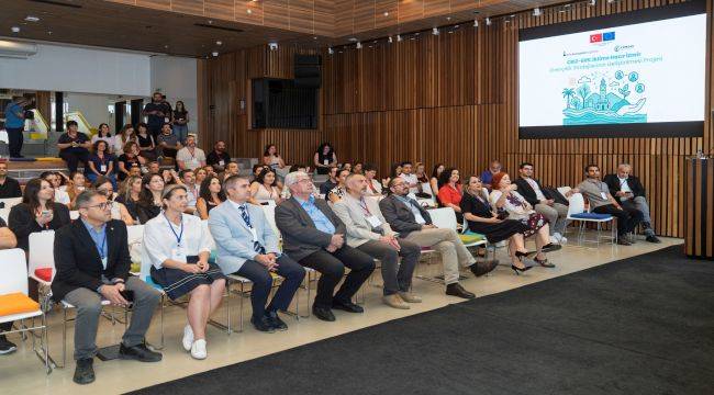 İzmir'in iklim geleceği masaya yatırıldı