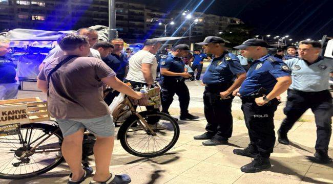 Karantina Parkı'nda izinsiz seyyar satışa ortak denetim