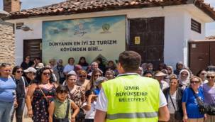 Kültür gezileriyle İzmir'i keşfettiler