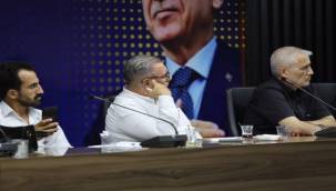 AK Parti İzmir Tanıtım ve Medya Başkanı Safa Narlı