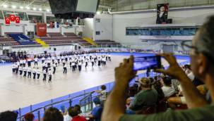 Büyükşehir'in Balkan dansları kursunda coşkulu final