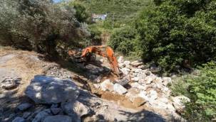 İZSU'dan kıyı ilçelerinde sel ve taşkına önlem