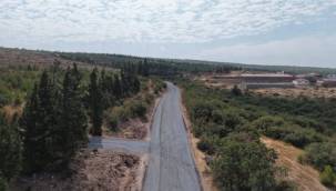 Kınık'ta 5 mahalleyi birbirine bağlayan yollar yenilendi