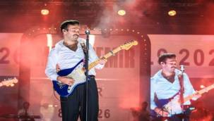 İEF geceleri müzik ve kahkaha dolu