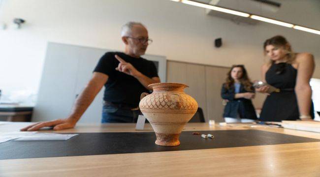 İzmir'in Troya'sı: Yassıtepe'den zenginliğin izleri çıktı