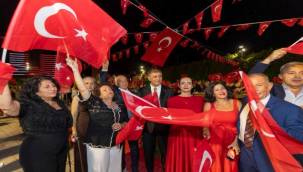 Kurtuluşun 104'üncü yıl coşkusu 9 Eylül Resepsiyonu ile başladı