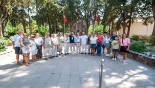 'Atatürk'ün Adımlarıyla Karşıyaka' turları yeniden başlıyor
