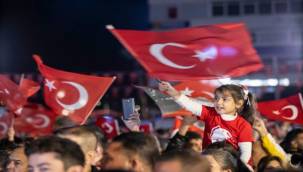 Cumhuriyet Bayramı coşkusu İzmir'e yayılacak