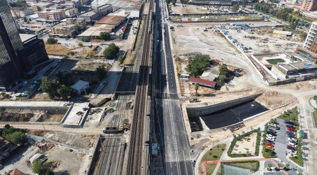 İzmir'in dev karayolu projesi el emeği ve alın teriyle ilerliyor